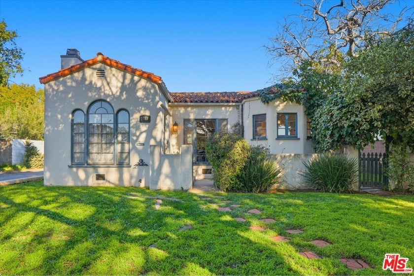 **Offers due 1/22/26 at Noon** First time on the market in over - Beach Home for sale in Santa Monica, California on Beachhouse.com