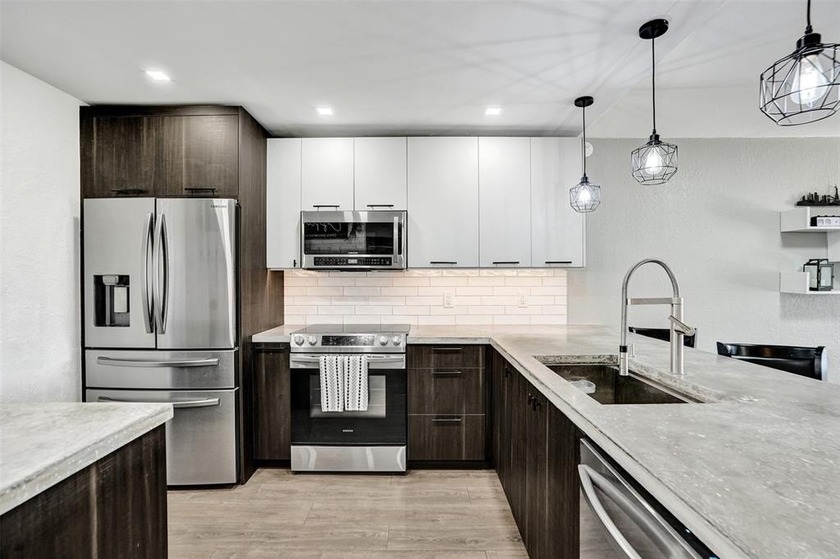 Renovated 1-Bedroom Condo in Sought-After Palm Aire!
 - Beach Condo for sale in Pompano Beach, Florida on Beachhouse.com