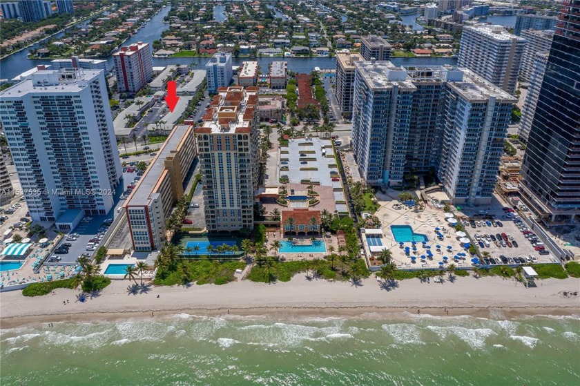 This 1 bed 1 bath with convertible that can be used for a 2nd - Beach Apartment for sale in Hallandale Beach, Florida on Beachhouse.com