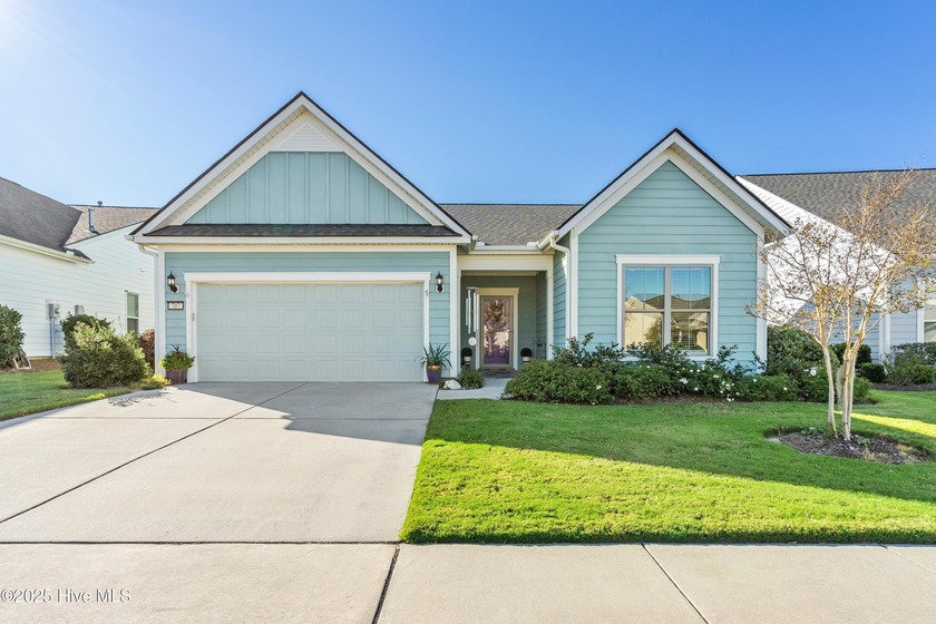 Just the one you've been waiting for! This spacious Abbeyville - Beach Home for sale in Wilmington, North Carolina on Beachhouse.com
