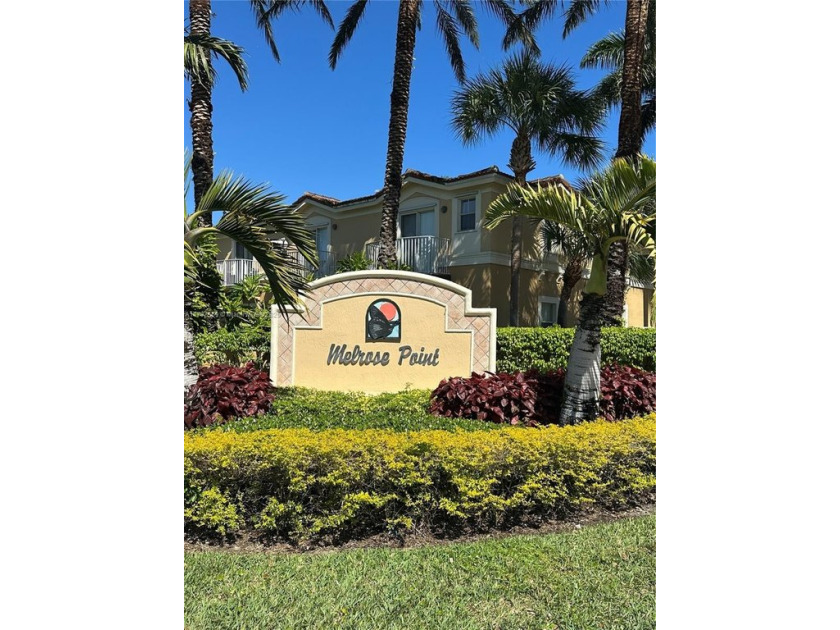 Great investment opportunity. Excellent longtime Tenant in place - Beach Townhome/Townhouse for sale in Miramar, Florida on Beachhouse.com