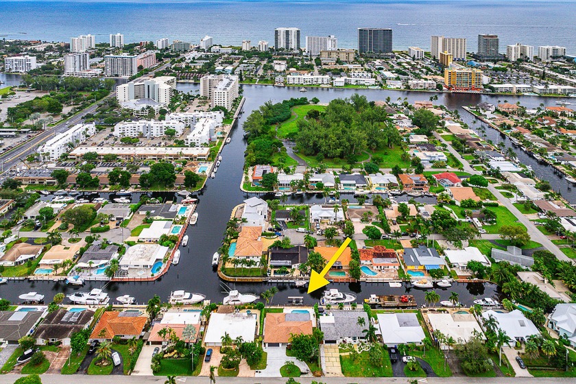 BOATER'S DREAM! Deep water (dredged to 5'-6' MLW), NO FIXED - Beach Home for sale in Pompano Beach, Florida on Beachhouse.com