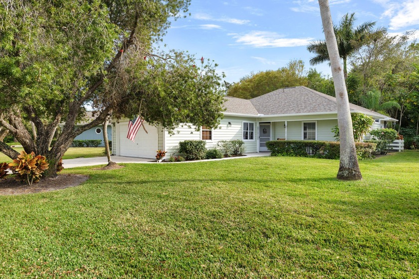 Charming coastal home at 361 Garden Grove Parkway in Vero Beach - Beach Home for sale in Vero Beach, Florida on Beachhouse.com
