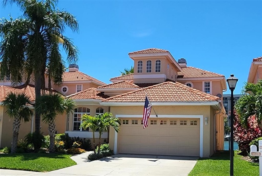 Welcome to your exclusive private sunset beach and boating - Beach Home for sale in Clearwater, Florida on Beachhouse.com