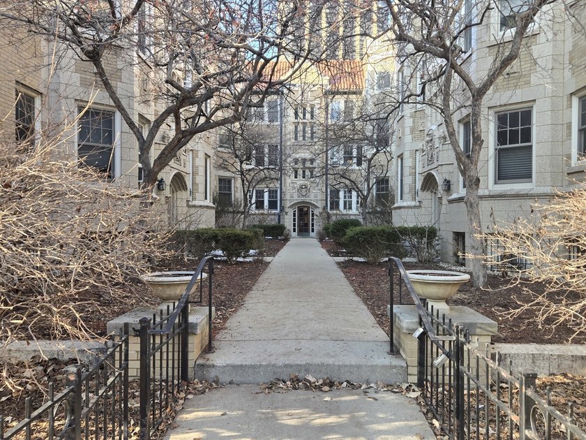 Welcome home to this stately vintage building situated on a - Beach Condo for sale in Chicago, Illinois on Beachhouse.com