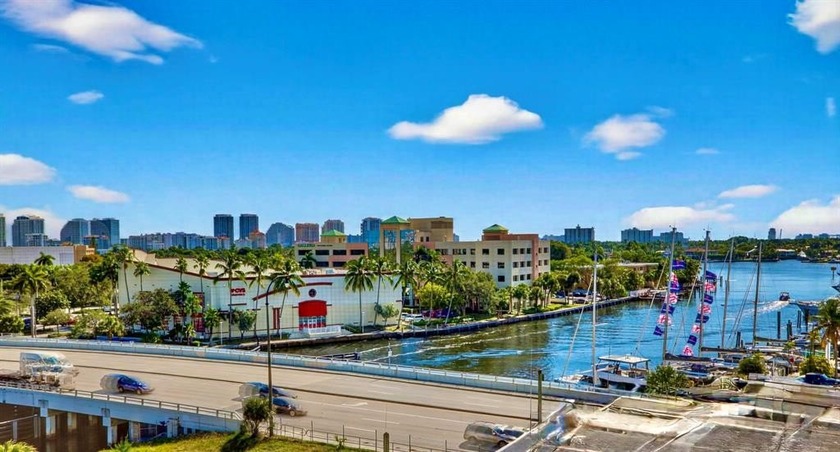 PRIME LOCATION IN THE HEART OF FORT LAUDERDALE! RARELY AVAILABLE - Beach Condo for sale in Fort Lauderdale, Florida on Beachhouse.com