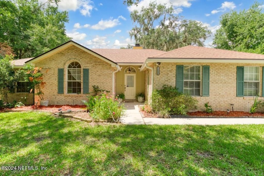 Welcome to your picturesque retreat nestled at the end of a - Beach Home for sale in Jacksonville, Florida on Beachhouse.com