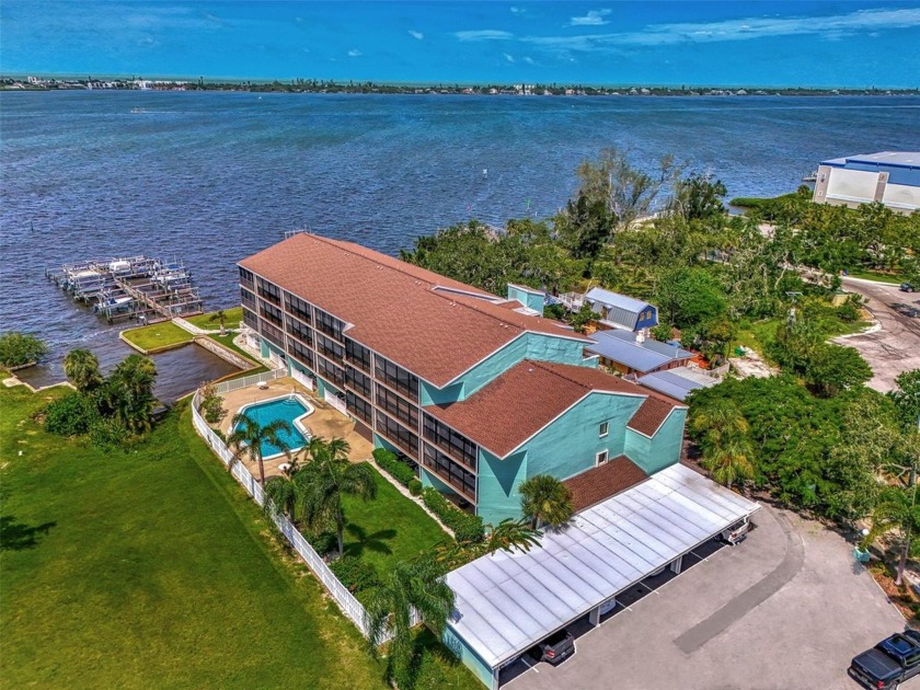 Are you looking for bay views and a home for your boat? Do you - Beach Condo for sale in Englewood, Florida on Beachhouse.com