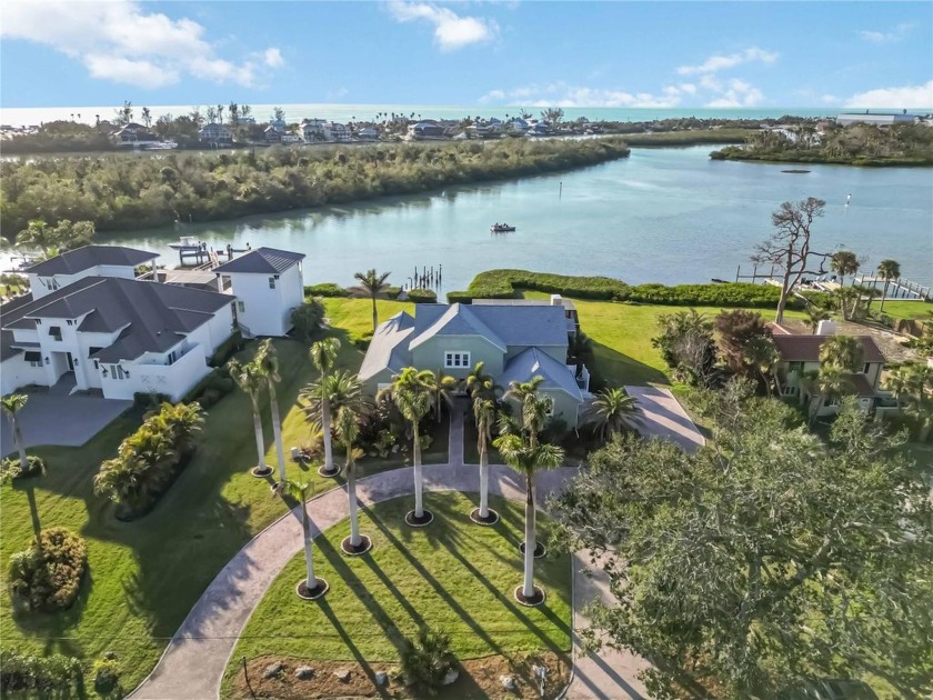 BAYFRONT HOME~DOLPHINS IN YOUR BACKYARD! AMAZING SUNSET VIEWS - - Beach Home for sale in Nokomis, Florida on Beachhouse.com