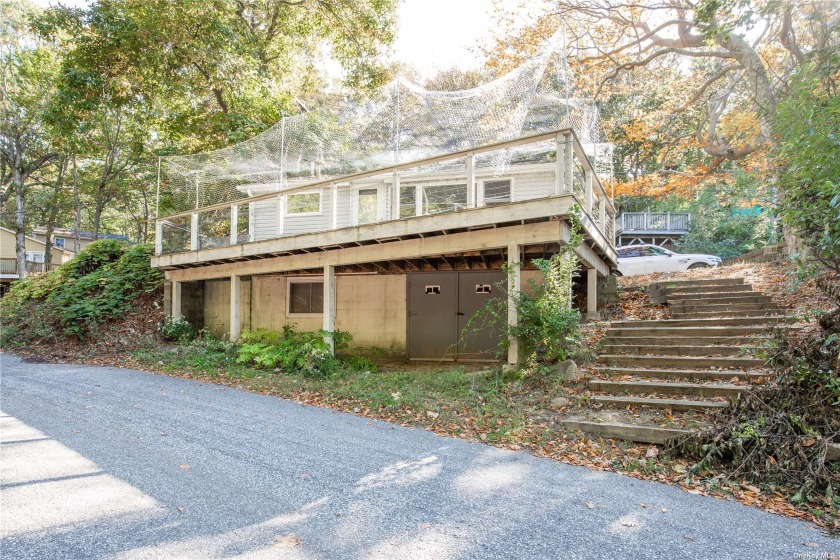 Rare Find In Woodcliff Park Seasonal Beachfront - Beach Home for sale in Calverton, New York on Beachhouse.com