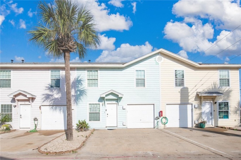 Happy Place Found at this seaside paradise just a stroll away - Beach Condo for sale in Port Aransas, Texas on Beachhouse.com