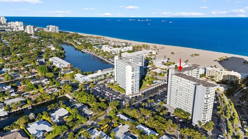Incredible value for this gorgeous renovated 2 bed 2 bath - Beach Condo for sale in Fort Lauderdale, Florida on Beachhouse.com