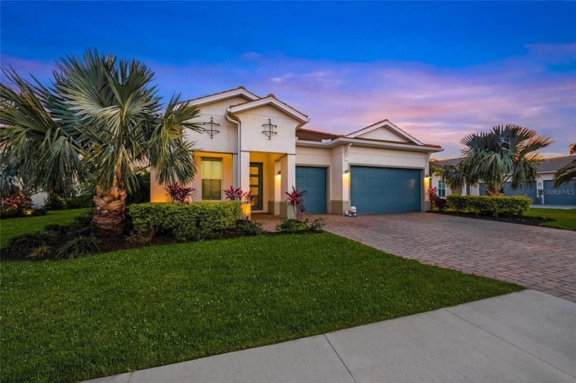 One or more photo(s) has been virtually staged. Situated on a - Beach Home for sale in Lakewood Ranch, Florida on Beachhouse.com
