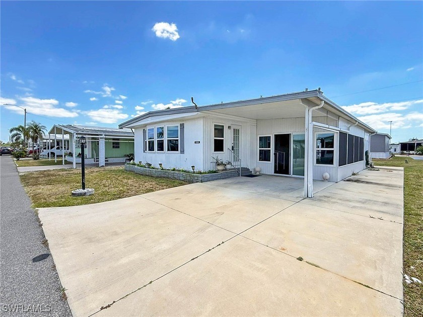 Looking for an Escape from Snow and Ice? Look no further than - Beach Home for sale in North Fort Myers, Florida on Beachhouse.com