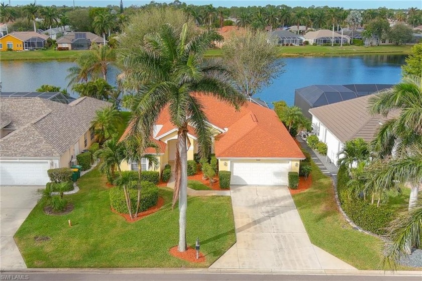 Rare opportunity in pet-friendly & guard-gated Briarwood! This - Beach Home for sale in Naples, Florida on Beachhouse.com