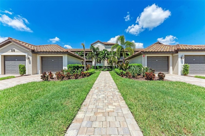 Eye of the storm and not a scratch. Move in Ready !The ultimate - Beach Condo for sale in Bradenton, Florida on Beachhouse.com