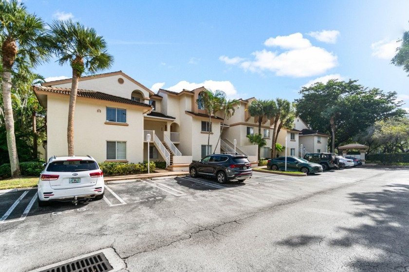 Discover this delightful, bright apartment nestled in West Palm - Beach Condo for sale in West Palm Beach, Florida on Beachhouse.com