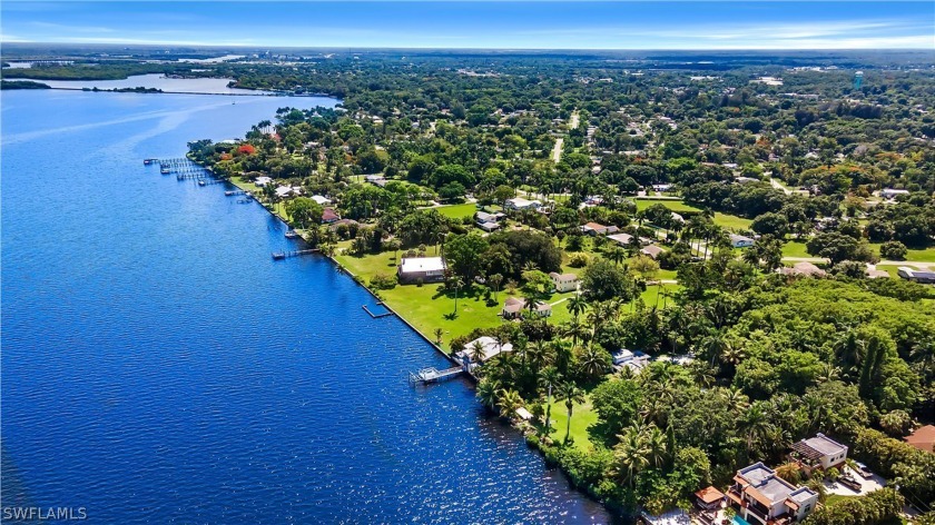 PRIVATE WATERFRONT RETREAT OPPORTUNITY! A secluded sanctuary of - Beach Home for sale in Fort Myers, Florida on Beachhouse.com