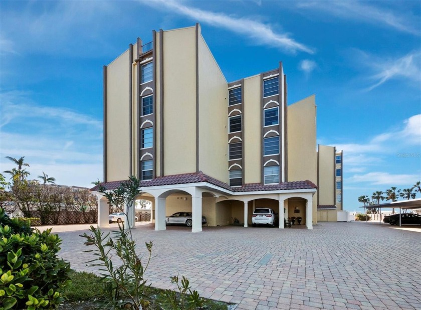 Welcome to Longboat Key Yacht  Tennis Club - Mark II, an - Beach Condo for sale in Longboat Key, Florida on Beachhouse.com