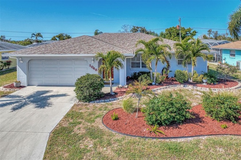 Just a short ride from Historic Dearborn St.......Lemon Bay Park - Beach Home for sale in Englewood, Florida on Beachhouse.com