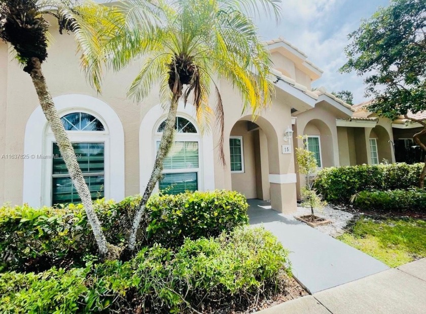 Location!! Location!! Beautiful, Spacious 3/2 town home at - Beach Townhome/Townhouse for sale in Margate, Florida on Beachhouse.com