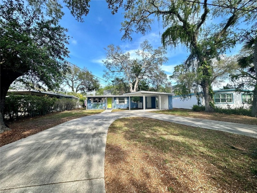 PRICED UNDER APPRAISED VALUE-INSTANT EQUITY! Welcome to your - Beach Home for sale in Largo, Florida on Beachhouse.com