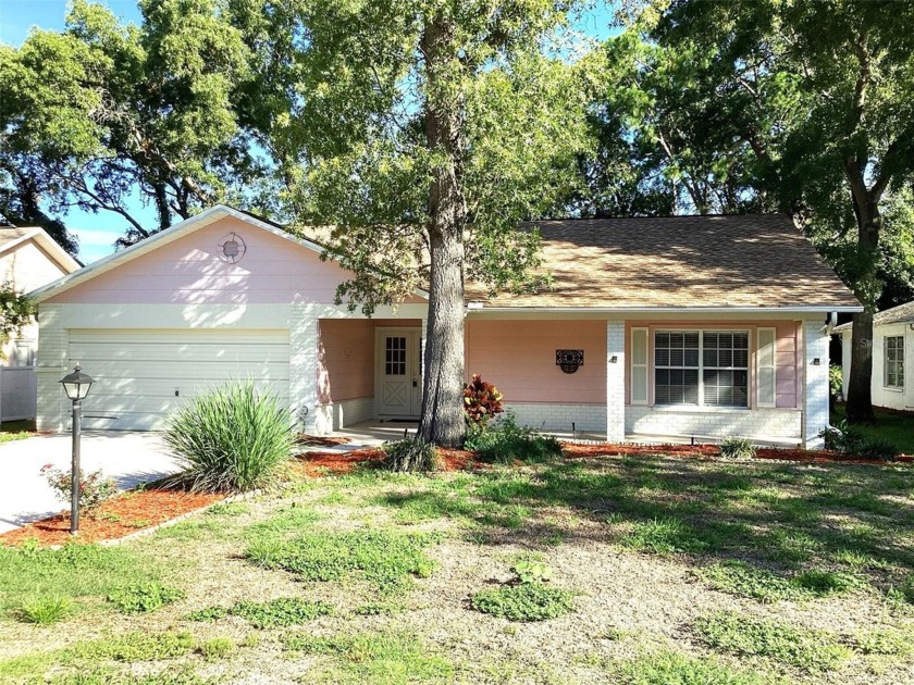 Welcome Home! Spacious 2 bedroom 2 bathroom split plan, home in - Beach Home for sale in Spring Hill, Florida on Beachhouse.com