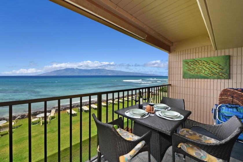 Kaleialoha 210 · KA 210 OceanFront 1BD Tropical Getaway w AC - Beach Vacation Rentals in Lahaina, HI on Beachhouse.com