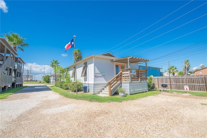 Recently Remodeled: Great rental income opportunity in Port
 - Beach Commercial for sale in Port Aransas, Texas on Beachhouse.com