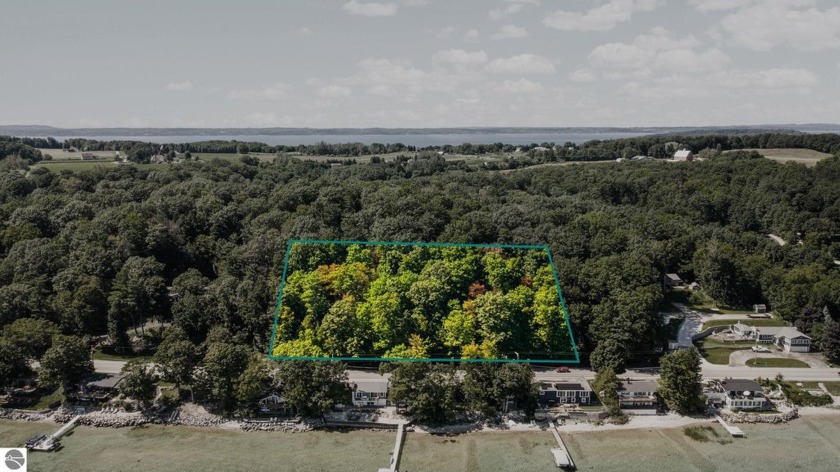 Old Mission Peninsula - 2+ Acre Estate Homesite. A rare - Beach Acreage for sale in Traverse City, Michigan on Beachhouse.com