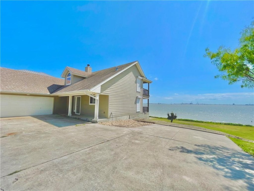 Amazing waterfront property with everything you could want!! - Beach Home for sale in Taft, Texas on Beachhouse.com