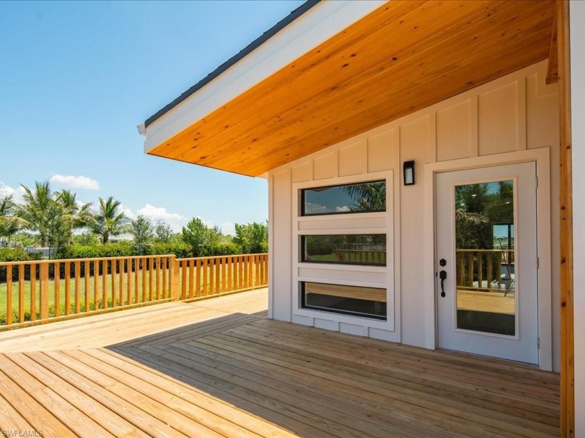 NO STORM DAMAGE! BRAND NEW CONSTRUCTION, JUST COMPLETED! This - Beach Home for sale in Naples, Florida on Beachhouse.com