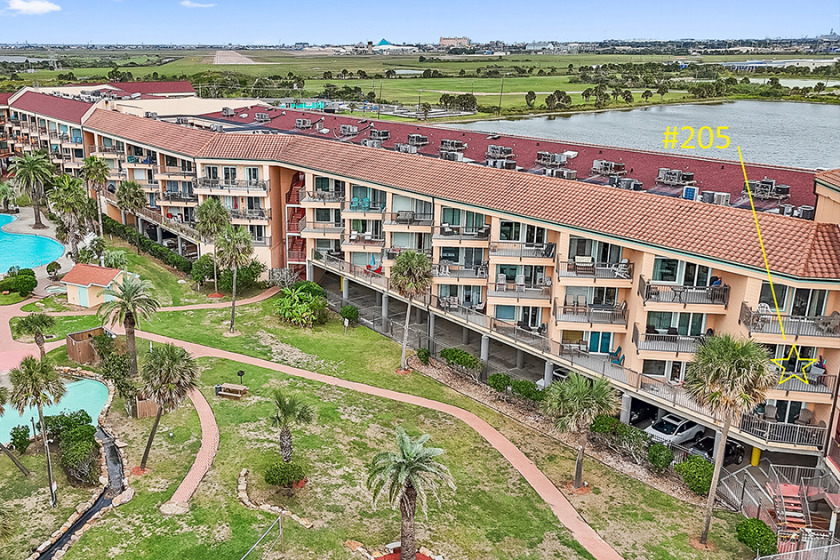 Maravilla Condo in Galveston Auctions December 15th - Beach Condo for sale in Galveston, Texas on Beachhouse.com