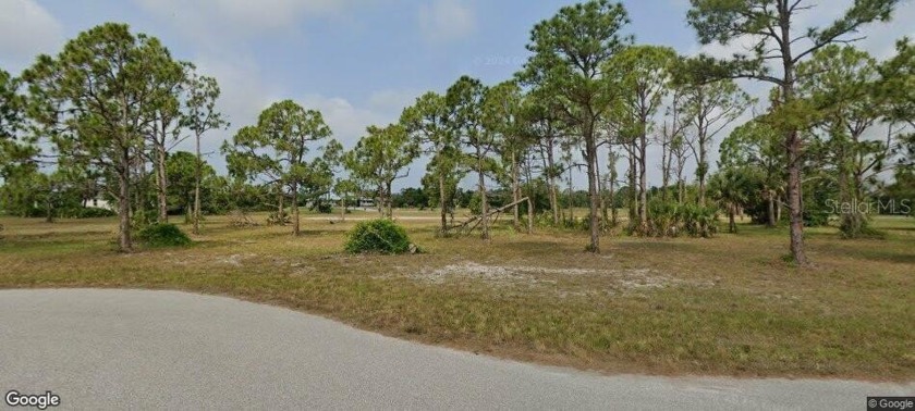 Peaceful and quiet lot in sought-after Rotonda Meadowse build - Beach Lot for sale in Placida, Florida on Beachhouse.com