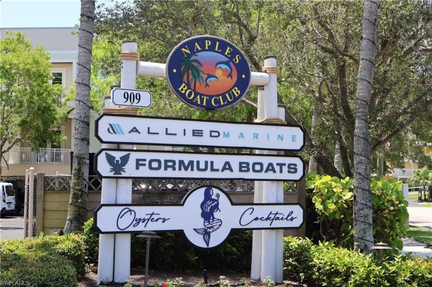 Rare opportunity for your oversized boat, at the Naples Boat - Beach Lot for sale in Naples, Florida on Beachhouse.com