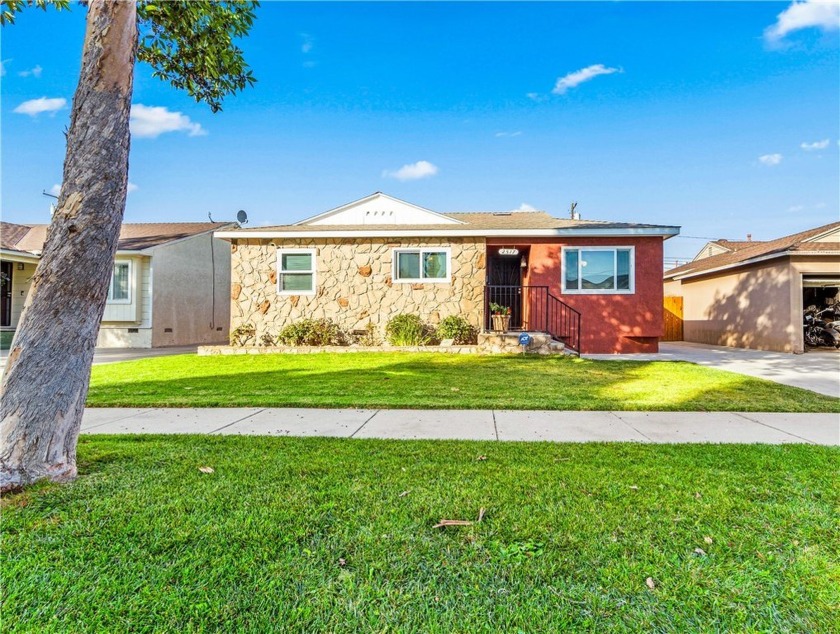 Welcome to this charming 3-bedroom, 1-bathroom home, ideally - Beach Home for sale in Lakewood, California on Beachhouse.com