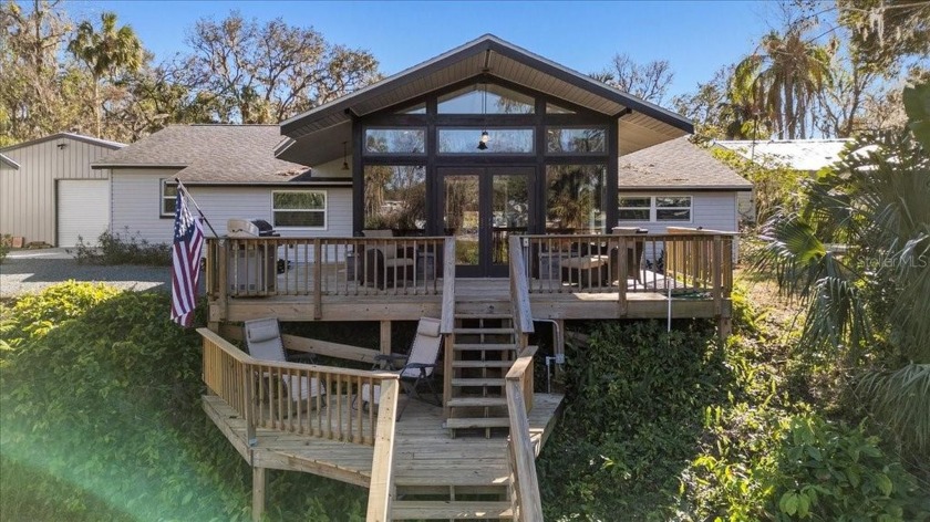 Welcome to your dream riverfront retreat! Enjoy boating, fishing - Beach Home for sale in Riverview, Florida on Beachhouse.com