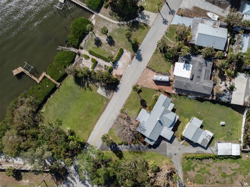 Under contract-accepting backup offers. Seller is motivated and - Beach Lot for sale in Nokomis, Florida on Beachhouse.com