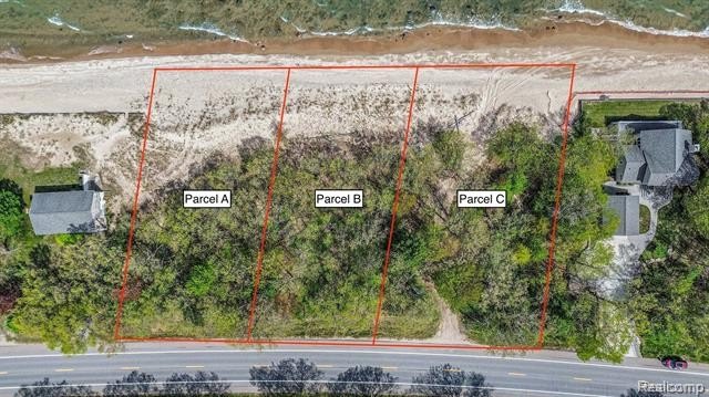 One of the last few vacant waterfront lots available for you to - Beach Lot for sale in Caseville, Michigan on Beachhouse.com