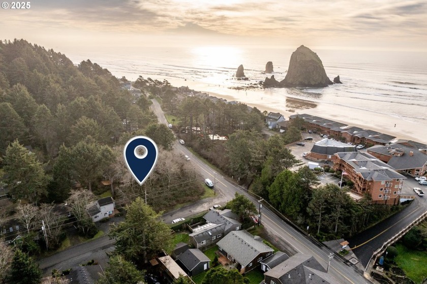 Two Block Walk To Haystack Rock! Midtown location with easy walk - Beach Lot for sale in Cannon Beach, Oregon on Beachhouse.com