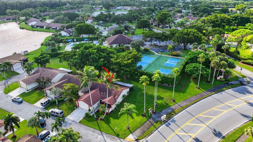 Newly renovated and ready to impress! Beautifully updated - Beach Home for sale in Boynton Beach, Florida on Beachhouse.com