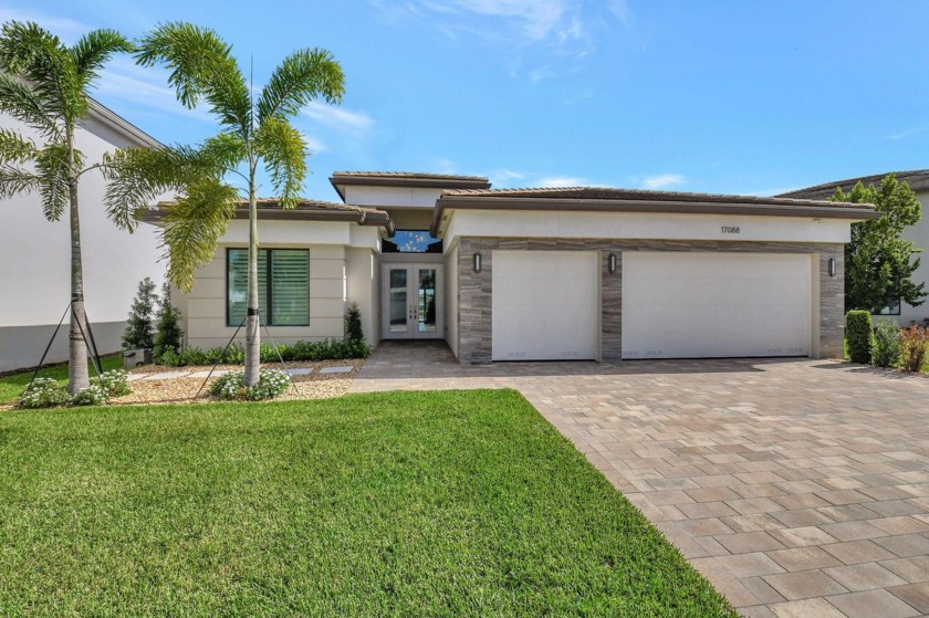 Experience luxury in this 3-bed plus den Santo model, set on a - Beach Home for sale in Boca Raton, Florida on Beachhouse.com