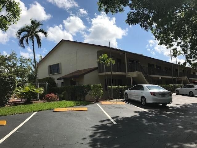 Spacious Open Floor Plan with 2 Master Bedrooms and 2 Baths - Beach Condo for sale in Deerfield Beach, Florida on Beachhouse.com