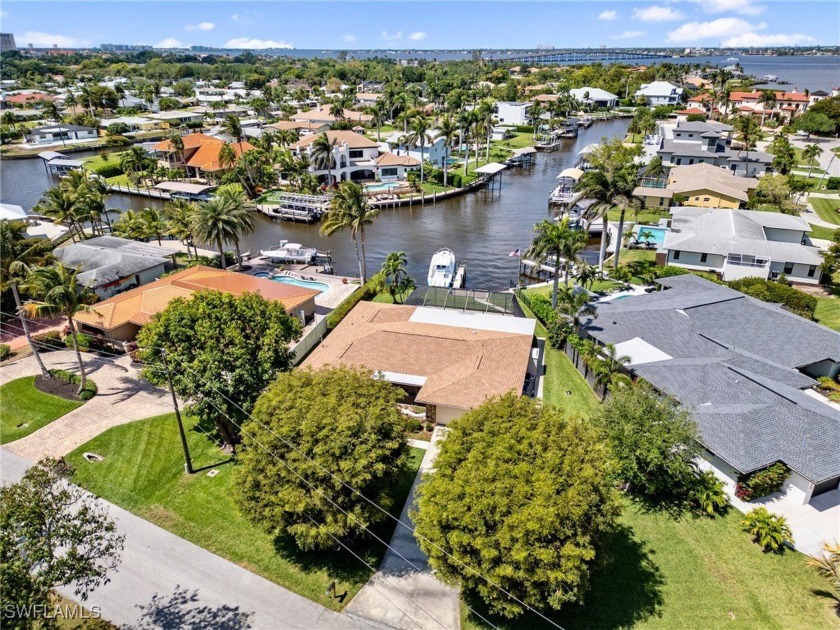 Come see this recently remodeled 3 bedroom, 2 bath, 2 car garage - Beach Home for sale in Fort Myers, Florida on Beachhouse.com