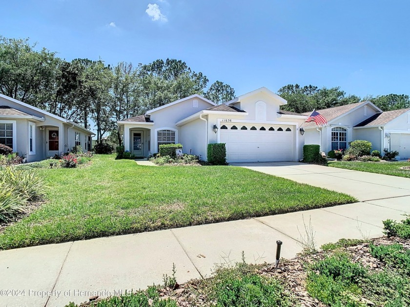 Seller Motivated 2/2/2 that is priced to sell in the 55+ - Beach Home for sale in Spring Hill, Florida on Beachhouse.com