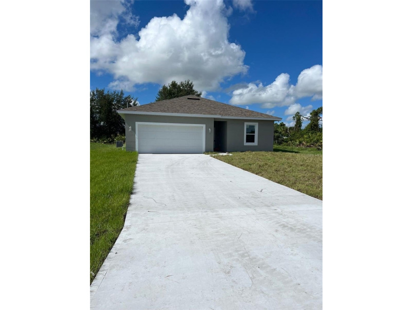 **Ready to move-in** Beautiful New Construction!!! Single family - Beach Home for sale in Port Charlotte, Florida on Beachhouse.com