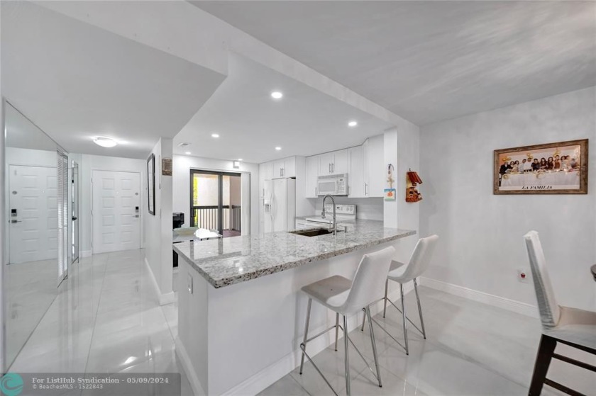 HUGE, GORGEOUS, PRISTINE 1,530 sf  FULLY RENOVATED Unit in - Beach Condo for sale in Fort Lauderdale, Florida on Beachhouse.com