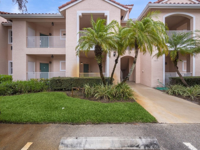 Newly renovated second floor unit in Golf Villas. Unit is able - Beach Condo for sale in Port Saint Lucie, Florida on Beachhouse.com