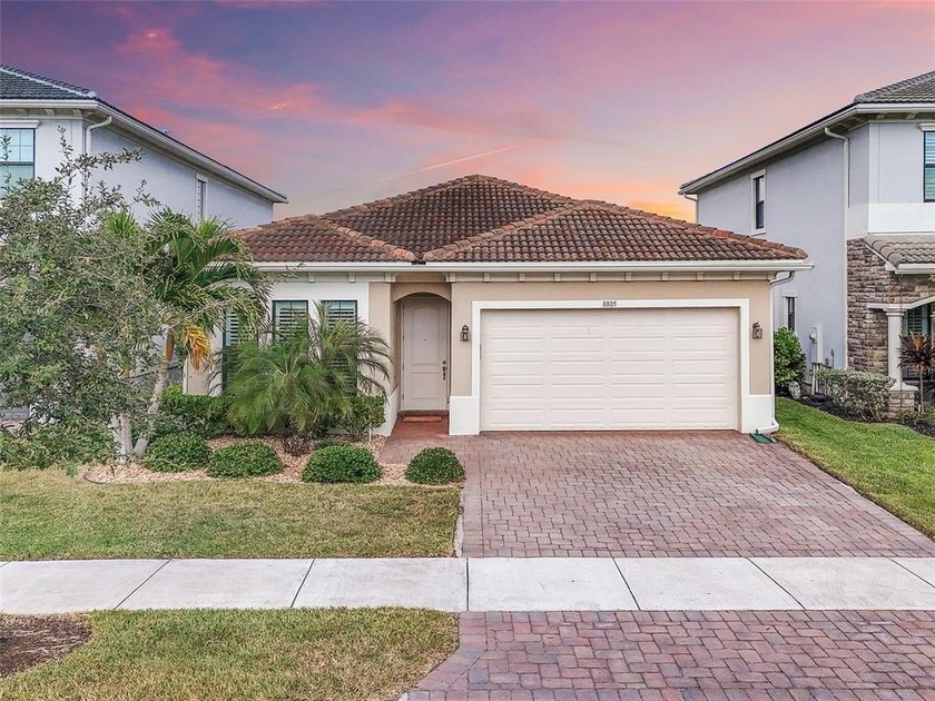 Seller offering $20,000 credit towards buyers closing costs - Beach Home for sale in Coral Springs, Florida on Beachhouse.com