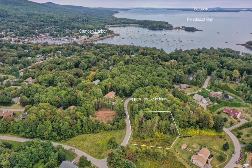 Greenfield Subdivision offers a prime Camden location just - Beach Lot for sale in Camden, Maine on Beachhouse.com